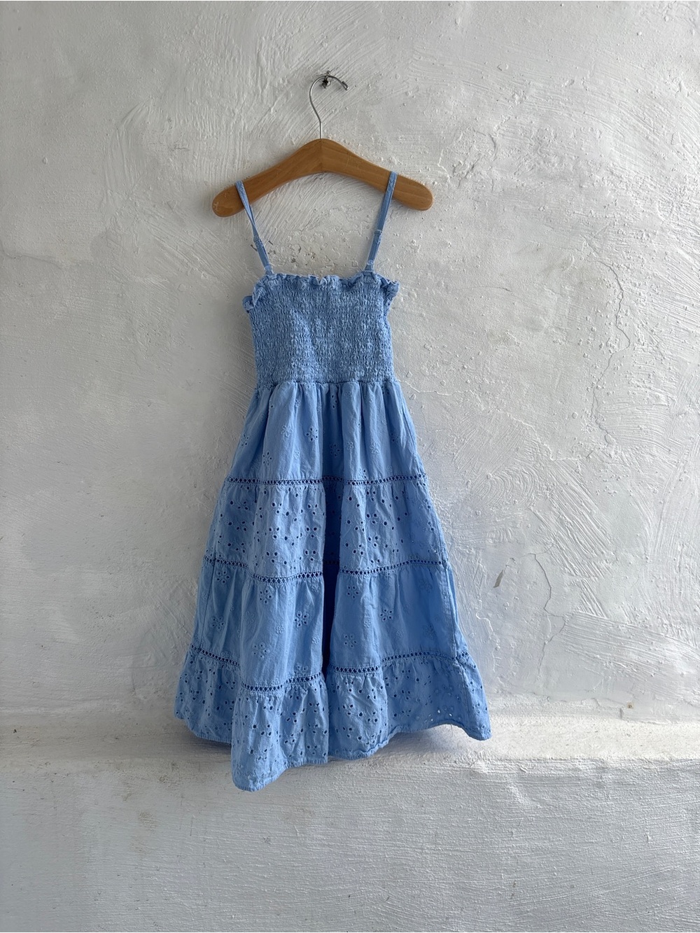 Girls Paisley lane size 7 smocked blue dress